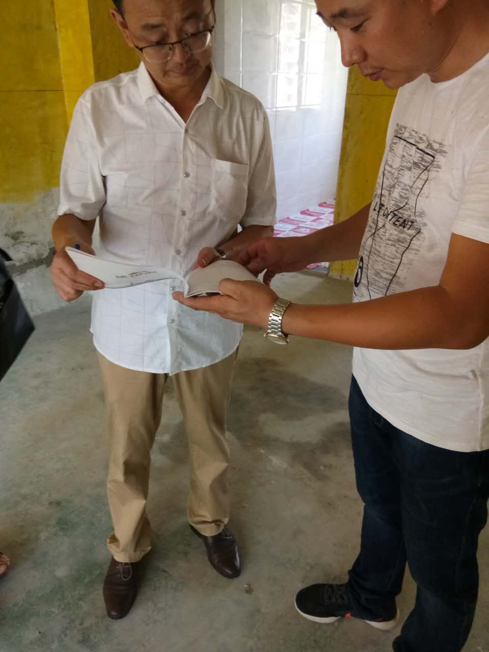 蕪湖金鑰匙家裝柏莊春暖花開(kāi)木瓦驗(yàn)收